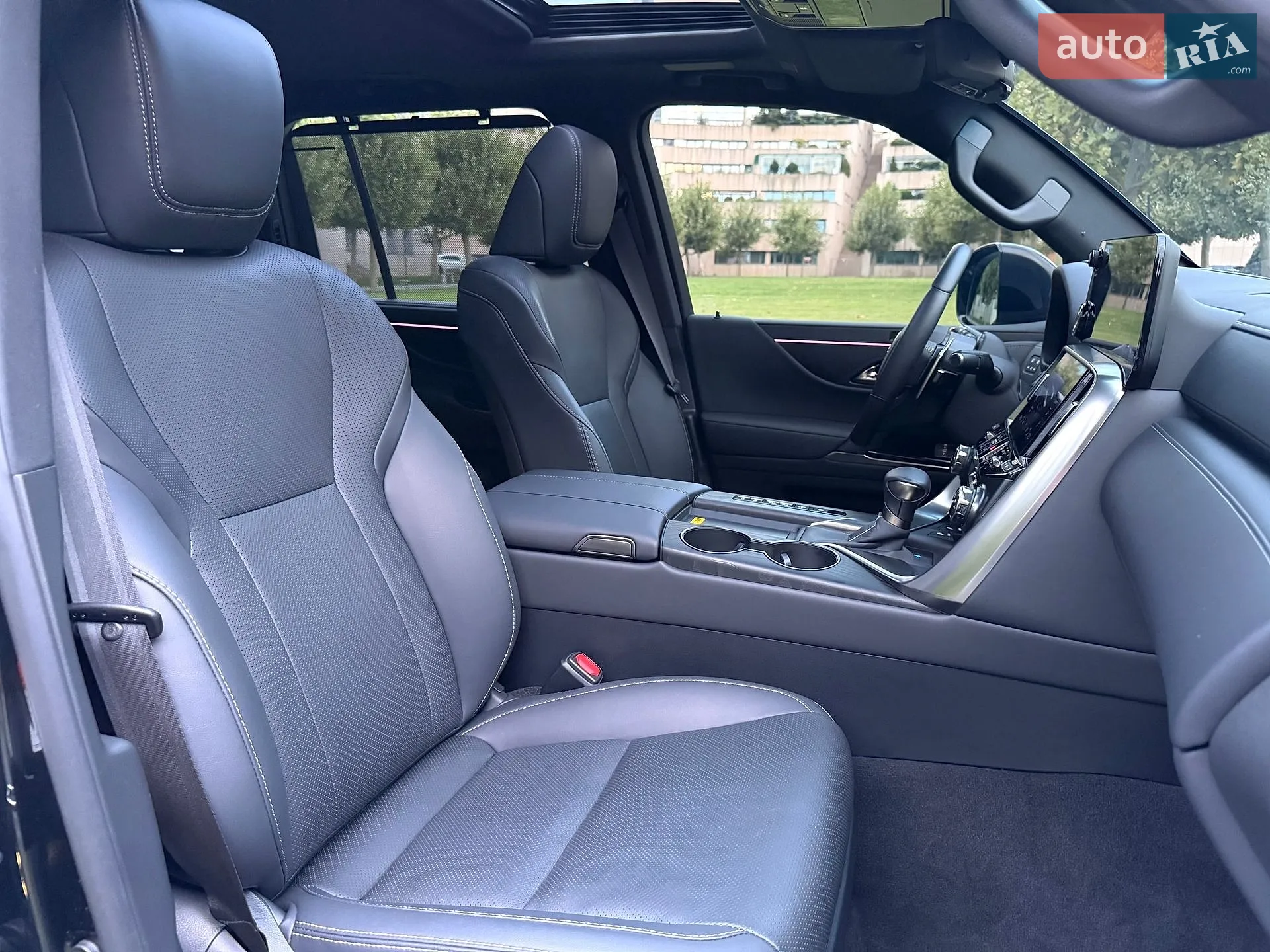 2025 Lexus LX - мініатюра 39