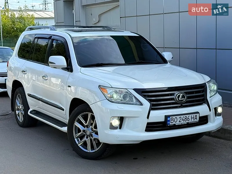 Lexus LX 2008