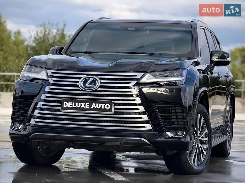 Lexus LX