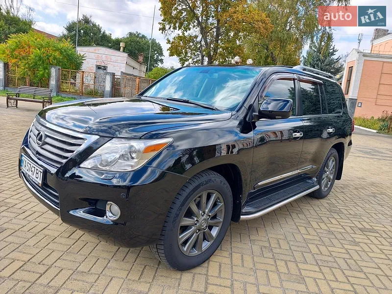 Lexus LX 2008