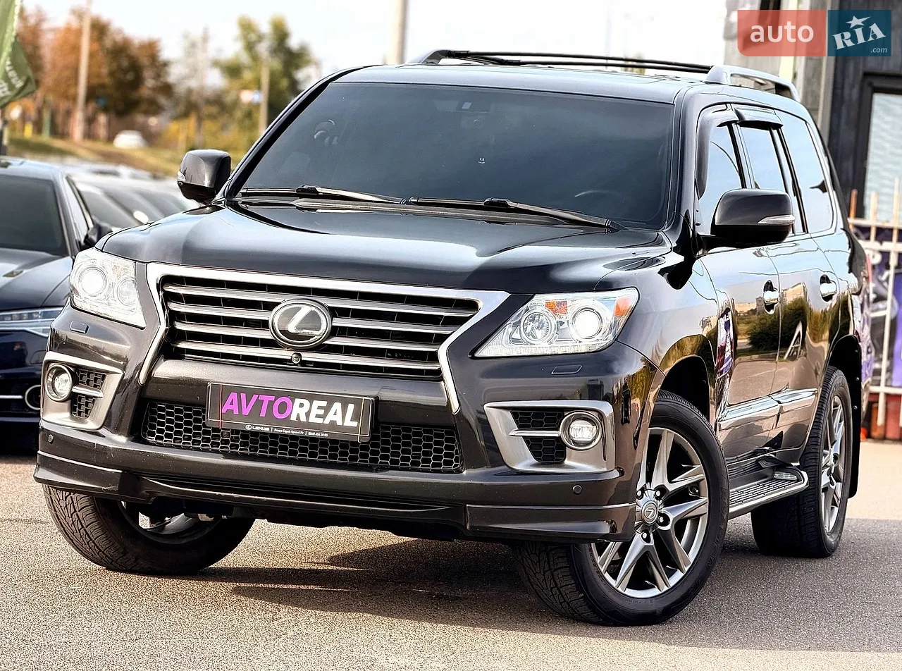 Lexus LX 2014