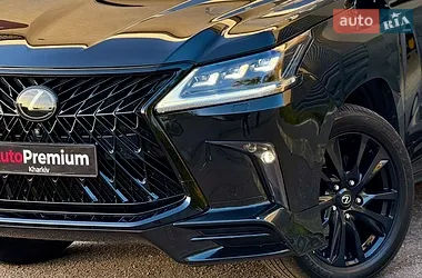 Lexus LX 2018