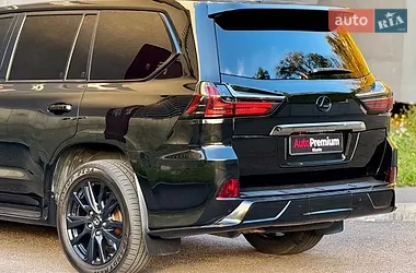 Lexus LX 2018