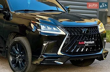 Lexus LX 2018