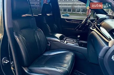 Lexus LX 2018