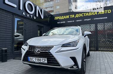 Позашляховик / Кросовер Lexus NX 200t 2017 в Львові