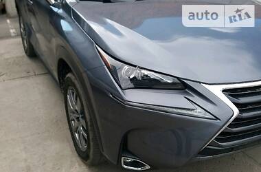 Позашляховик / Кросовер Lexus NX 2016 в 