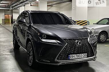 Lexus NX 2019