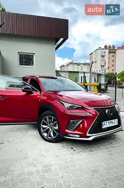 Lexus NX 2019