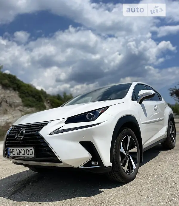 Lexus NX