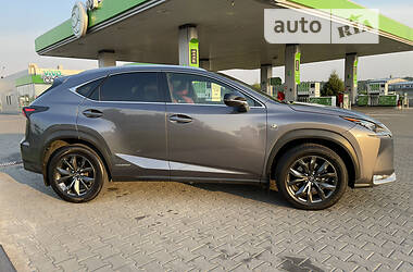 Внедорожник / Кроссовер Lexus NX 2014 в Киеве