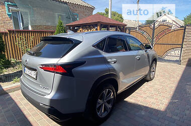 Внедорожник / Кроссовер Lexus NX 2017 в 