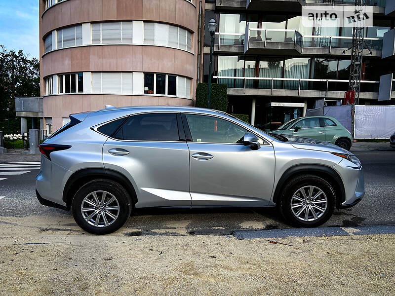 Внедорожник / Кроссовер Lexus NX 2014 в Тернополе