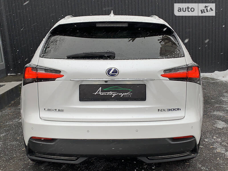Позашляховик / Кросовер Lexus NX 2017 в Києві