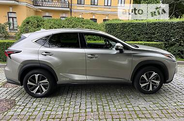 Позашляховик / Кросовер Lexus NX 2019 в 