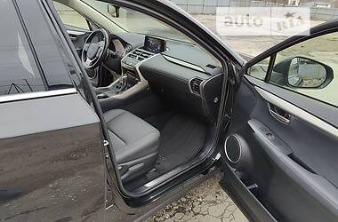 Позашляховик / Кросовер Lexus NX 2021 в Дніпрі