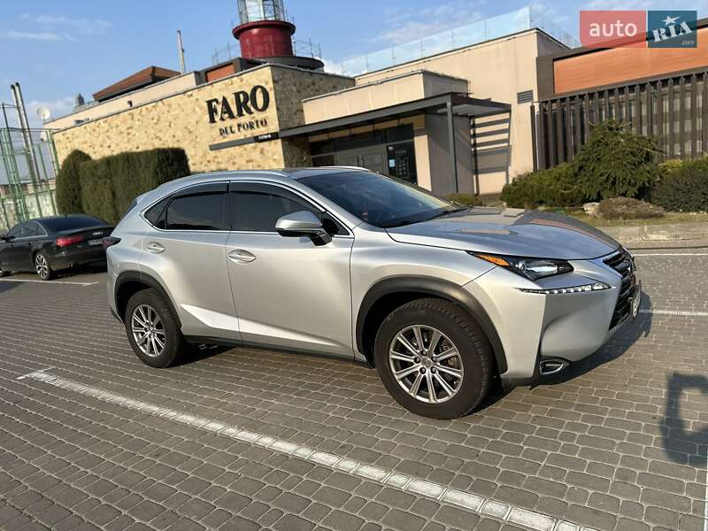 Внедорожник / Кроссовер Lexus NX 2016 в Черкассах