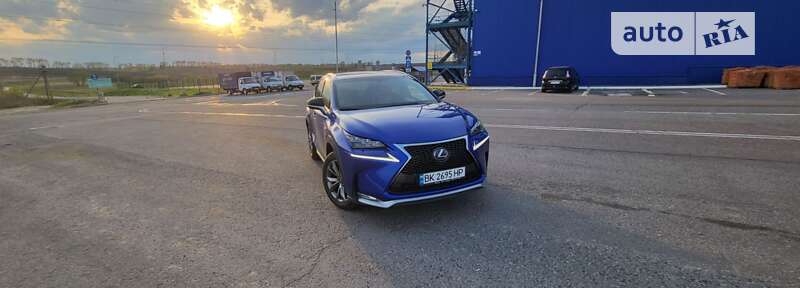 Позашляховик / Кросовер Lexus NX 2016 в Рівному