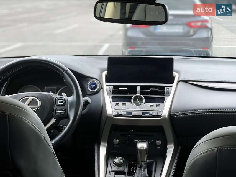 Внедорожник / Кроссовер Lexus NX 2018 в Львове фото 14 Внедорожник / Кроссовер Lexus NX 2018 в Львове