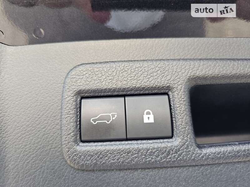 Внедорожник / Кроссовер Lexus NX 2020 в Одессе