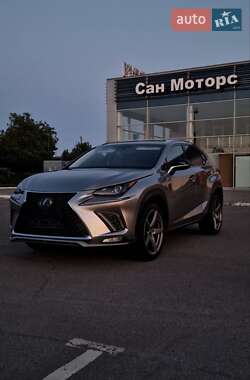 Внедорожник / Кроссовер Lexus NX 2019 в 