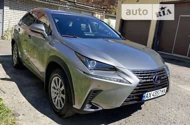 Lexus NX 2018