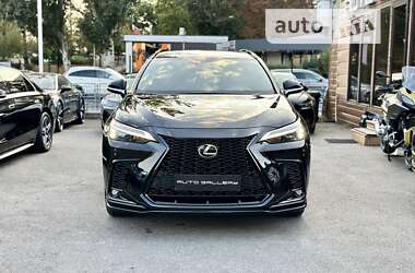 Внедорожник / Кроссовер Lexus NX 2022 в 