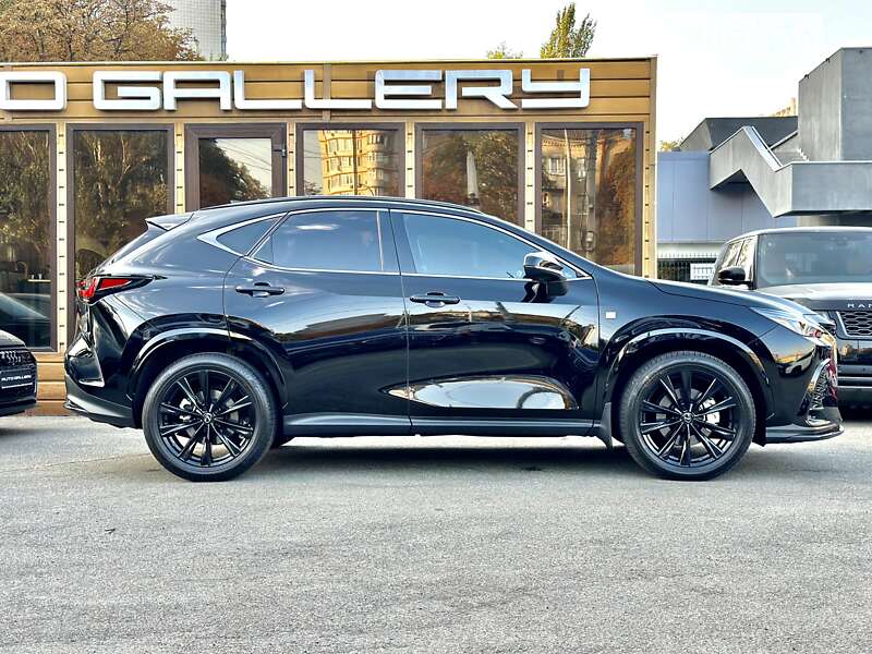 Позашляховик / Кросовер Lexus NX 2022 в Києві