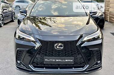 Внедорожник / Кроссовер Lexus NX 2022 в 