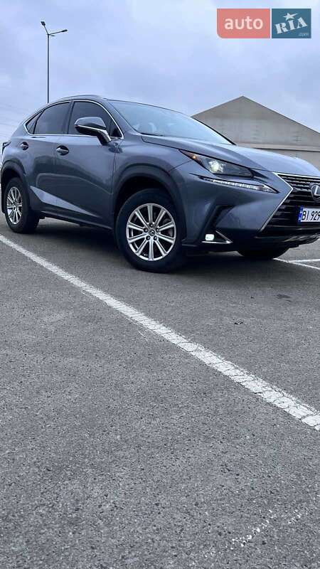 Внедорожник / Кроссовер Lexus NX 2018 в Карловке