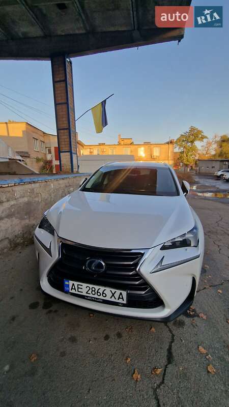Позашляховик / Кросовер Lexus NX 2014 в Дніпрі