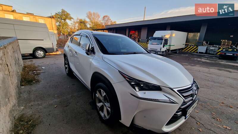 Позашляховик / Кросовер Lexus NX 2014 в Дніпрі