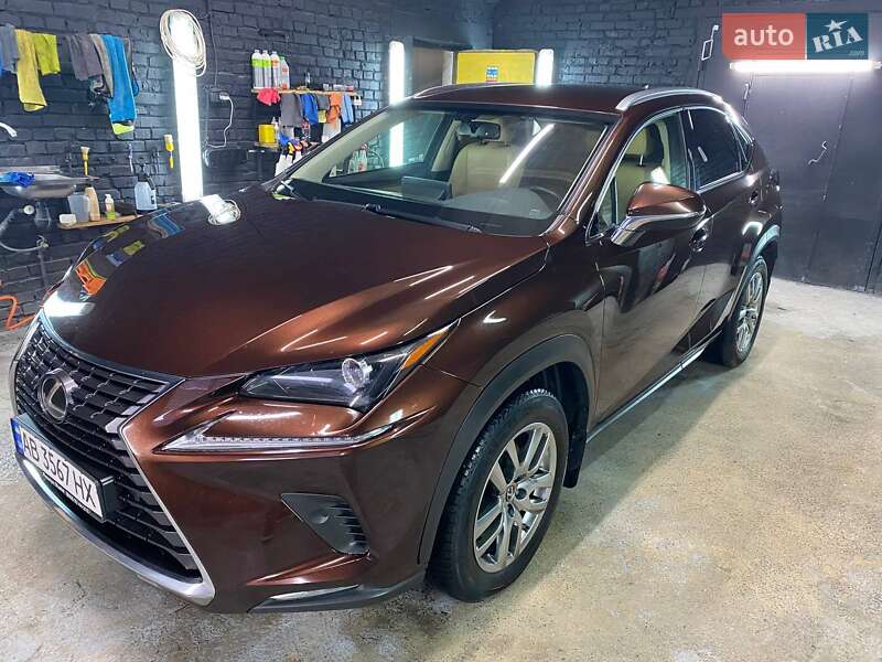 Внедорожник / Кроссовер Lexus NX 2018 в Ладыжине