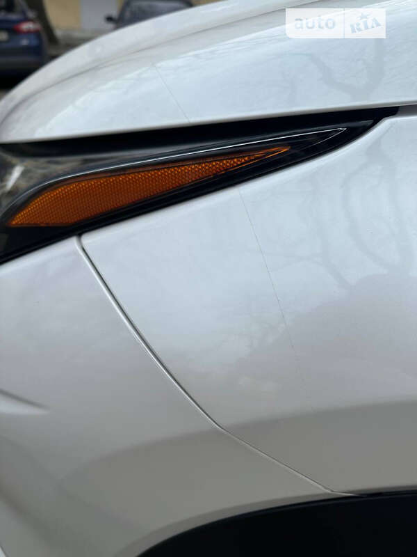 Позашляховик / Кросовер Lexus NX 2017 в Одесі фото 7 Позашляховик / Кросовер Lexus NX 2017 в Одесі