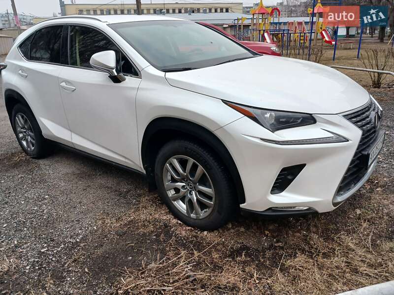 Внедорожник / Кроссовер Lexus NX 2018 в Харькове