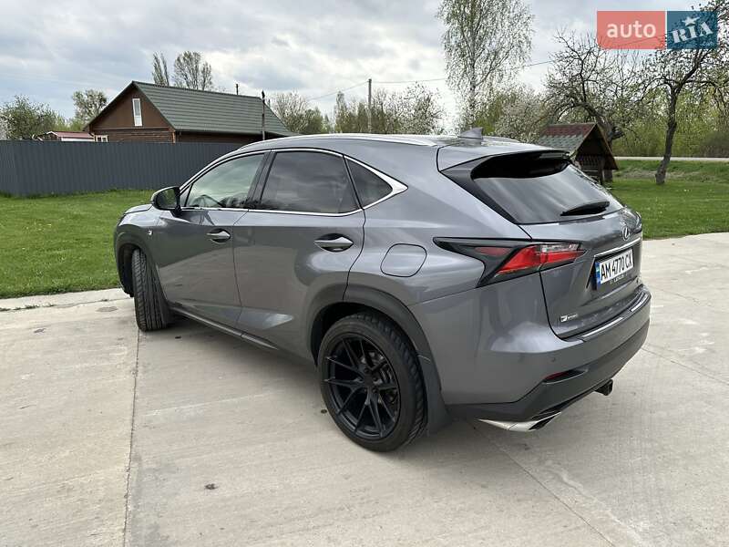 Внедорожник / Кроссовер Lexus NX 2015 в Киеве
