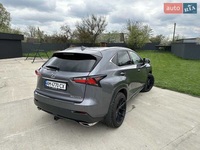 Внедорожник / Кроссовер Lexus NX 2015 в Киеве