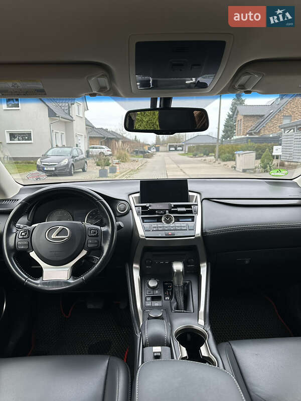 Позашляховик / Кросовер Lexus NX 2016 в Одесі