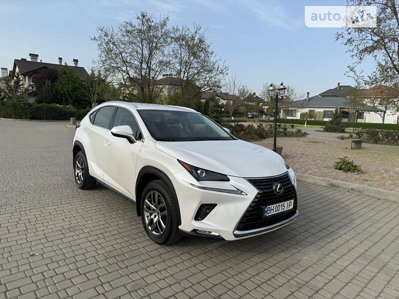 Внедорожник / Кроссовер Lexus NX 2019 в Одессе