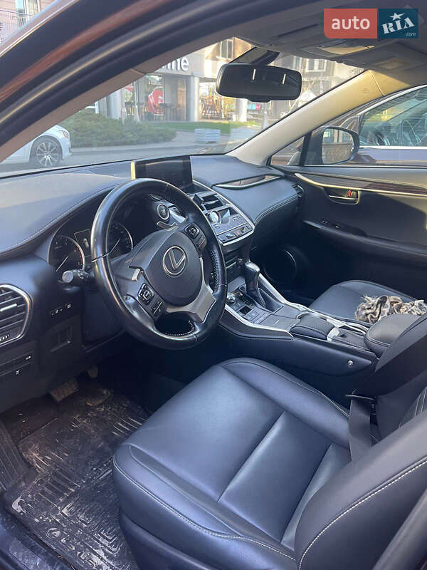 Позашляховик / Кросовер Lexus NX 2019 в Києві