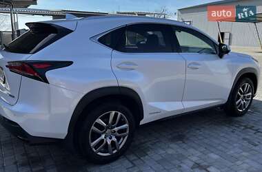 Позашляховик / Кросовер Lexus NX 2015 в Білій Церкві