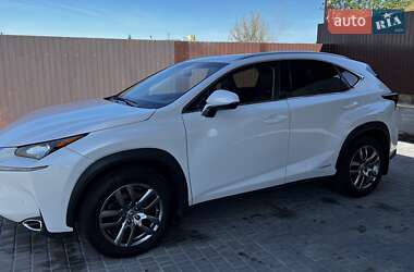 Позашляховик / Кросовер Lexus NX 2015 в Білій Церкві