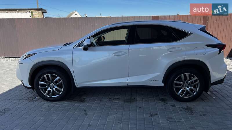 Внедорожник / Кроссовер Lexus NX 2015 в Белой Церкви фото 11 Внедорожник / Кроссовер Lexus NX 2015 в Белой Церкви
