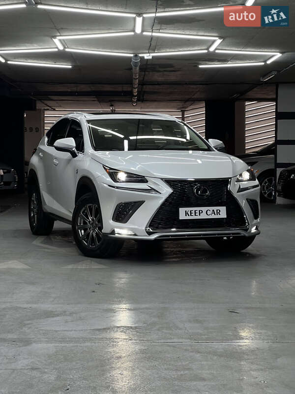 Lexus NX 2019