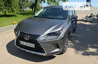 Lexus NX 2019