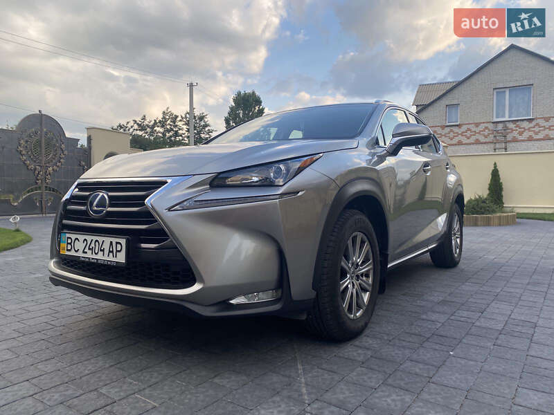 Внедорожник / Кроссовер Lexus NX 2015 в Сокале