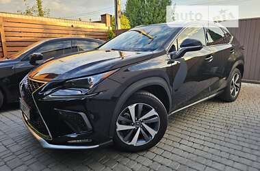 Позашляховик / Кросовер Lexus NX 2018 в Києві