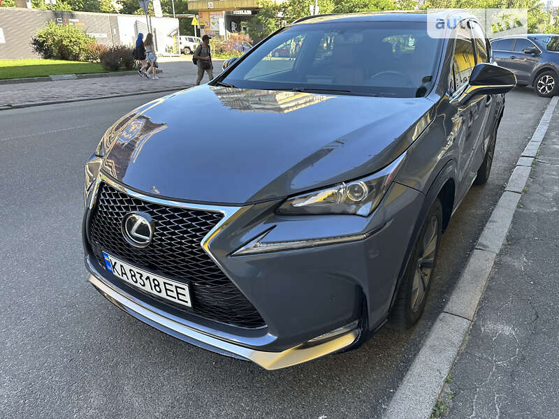 Позашляховик / Кросовер Lexus NX 2016 в Києві