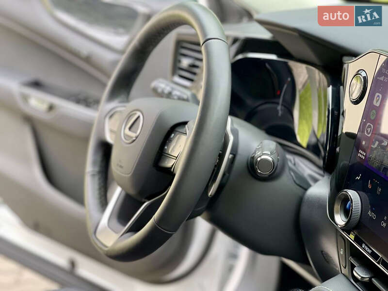 Внедорожник / Кроссовер Lexus NX 2023 в Львове