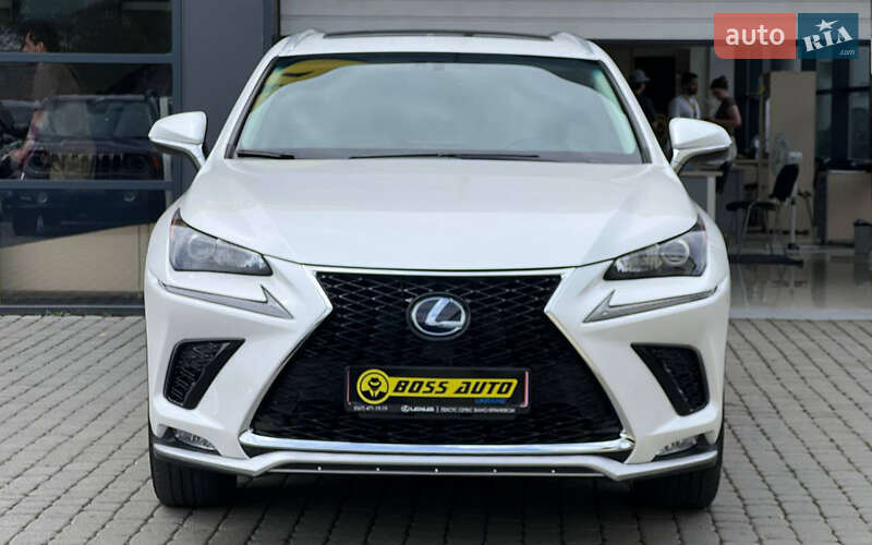 Позашляховик / Кросовер Lexus NX 2016 в Івано-Франківську
